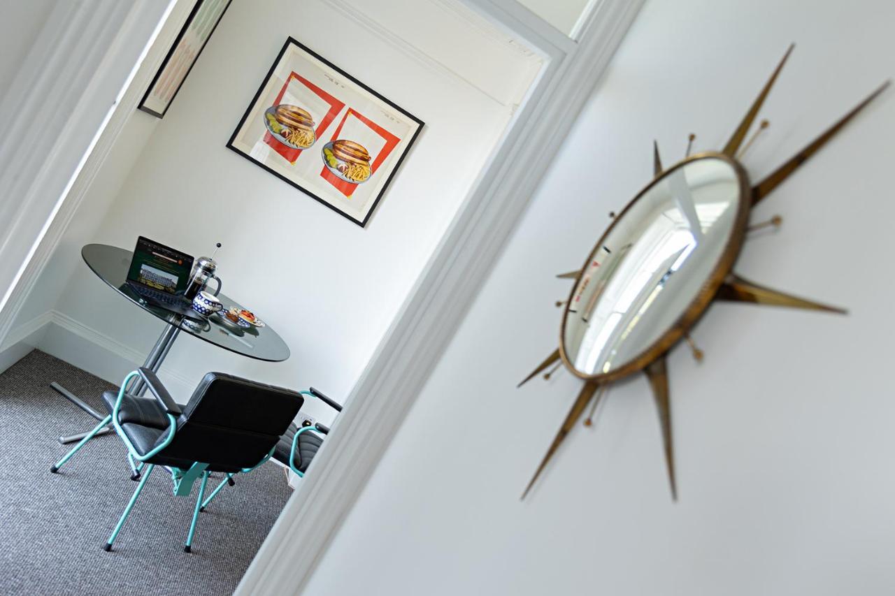 Paramount Ilfracombe, Arty Seaside Apartment *