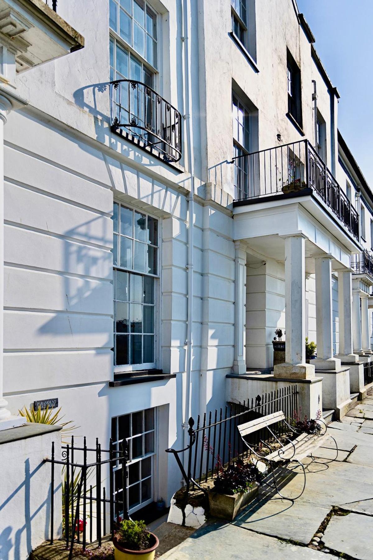 Apartment Paramount Ilfracombe, Arty Seaside